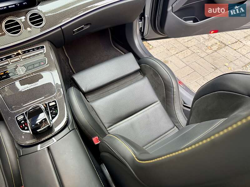 Седан Mercedes-Benz E-Class 2018 в Дніпрі