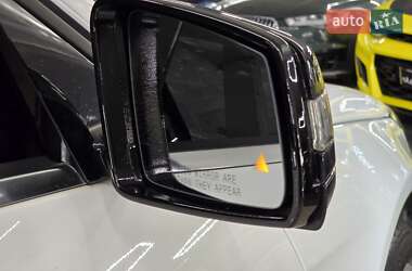 Седан Mercedes-Benz E-Class 2015 в 