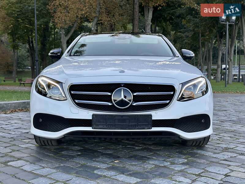 Седан Mercedes-Benz E-Class 2016 в Киеве фото 14 Седан Mercedes-Benz E-Class 2016 в Киеве