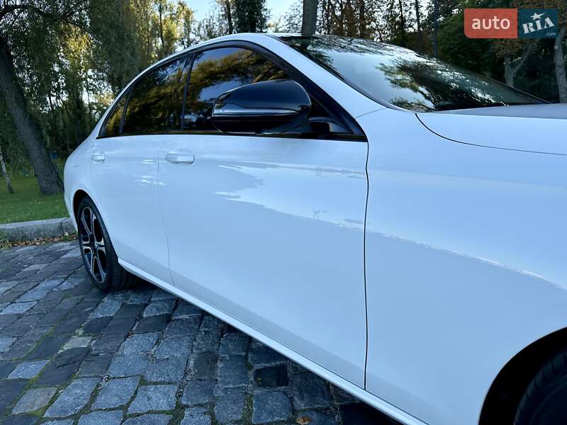 Седан Mercedes-Benz E-Class 2016 в Киеве фото 43 Седан Mercedes-Benz E-Class 2016 в Киеве