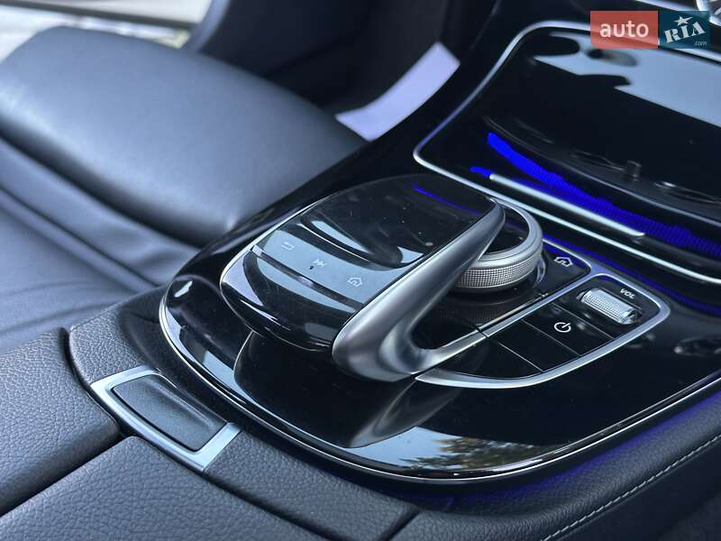 Седан Mercedes-Benz E-Class 2016 в Киеве фото 98 Седан Mercedes-Benz E-Class 2016 в Киеве
