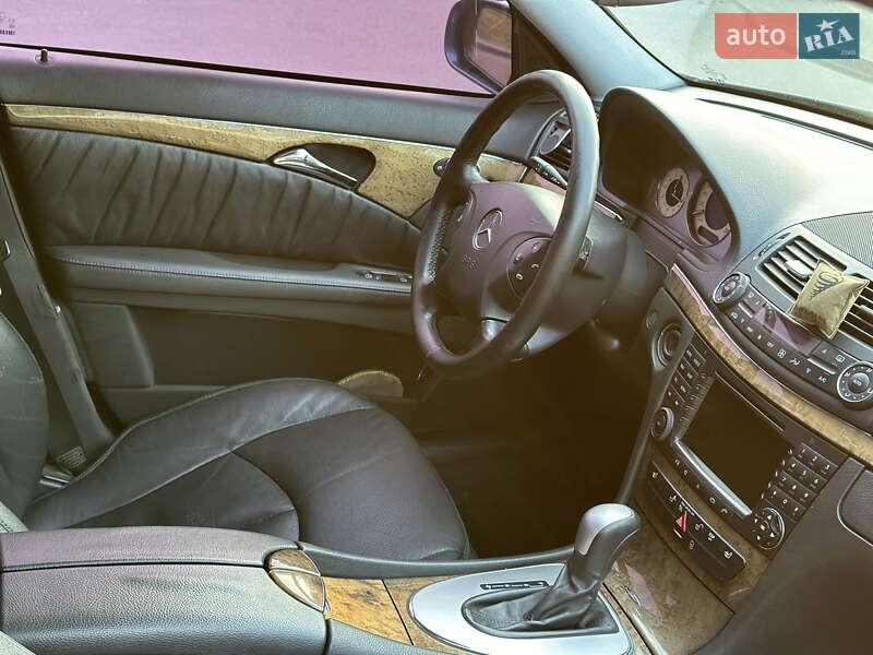 Седан Mercedes-Benz E-Class 2005 в Вінниці фото 41 Седан Mercedes-Benz E-Class 2005 в Вінниці