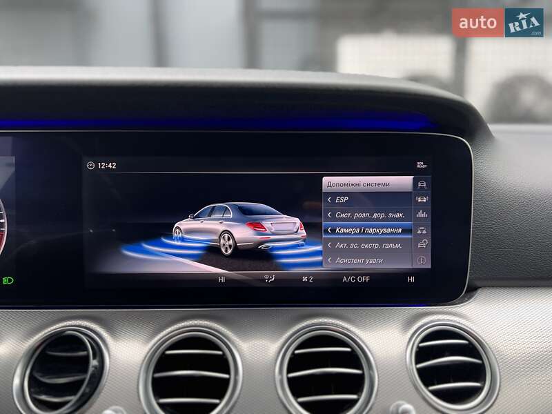 Седан Mercedes-Benz E-Class 2017 в Ужгороде фото 29 Седан Mercedes-Benz E-Class 2017 в Ужгороде