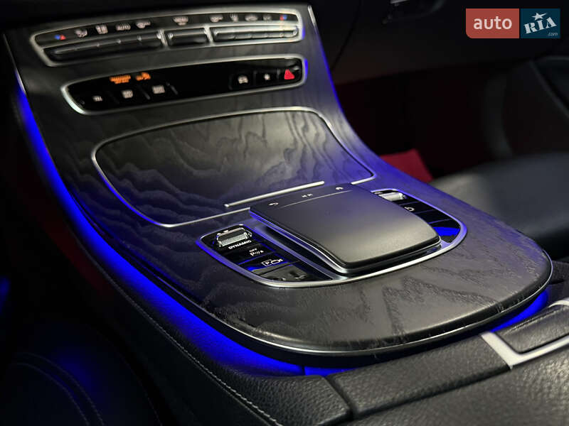 Седан Mercedes-Benz E-Class 2021 в Одесі фото 46 Седан Mercedes-Benz E-Class 2021 в Одесі