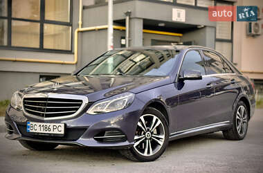 Седан Mercedes-Benz E-Class 2015 в Львові Седан Mercedes-Benz E-Class 2015 в Львові