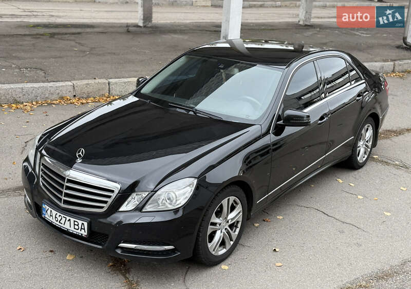 Седан Mercedes-Benz E-Class 2011 в Смілі фото 18 Седан Mercedes-Benz E-Class 2011 в Смілі