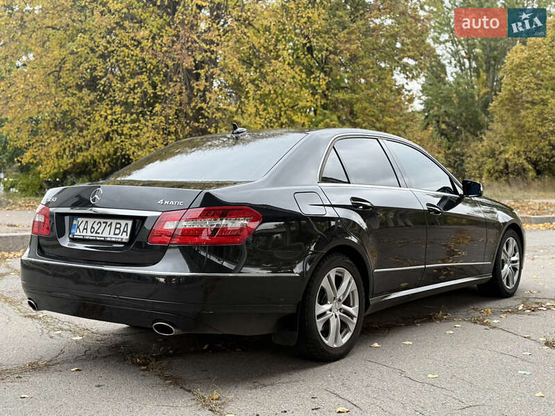 Седан Mercedes-Benz E-Class 2011 в Смілі фото 12 Седан Mercedes-Benz E-Class 2011 в Смілі