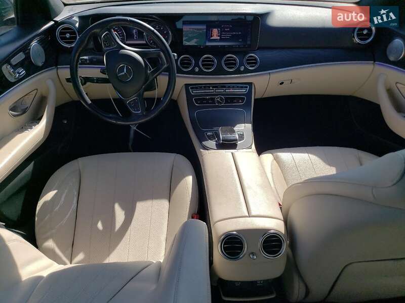 Седан Mercedes-Benz E-Class 2018 в Одесі фото 8 Седан Mercedes-Benz E-Class 2018 в Одесі