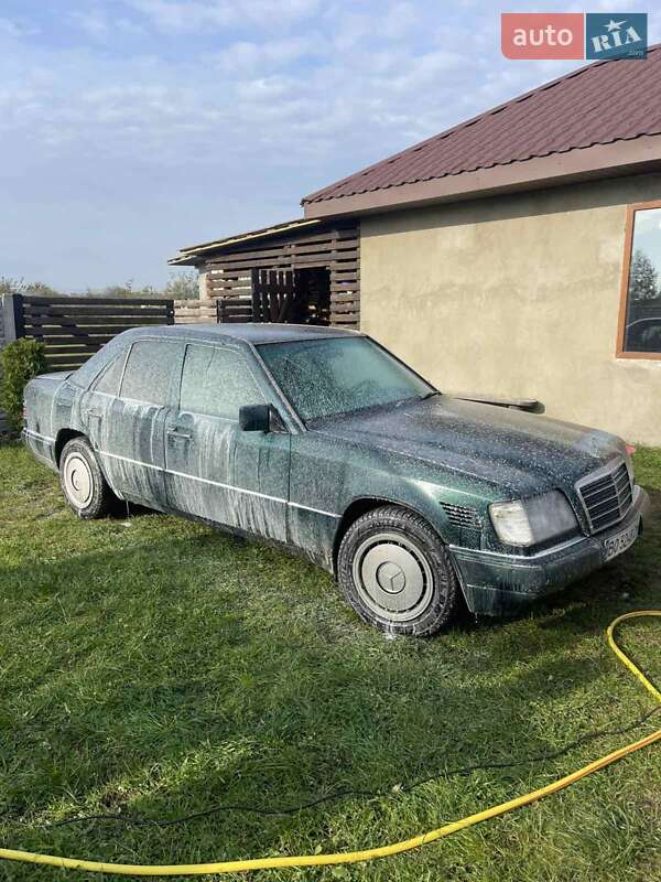 Седан Mercedes-Benz E-Class 1995 в Ровно фото 2 Седан Mercedes-Benz E-Class 1995 в Ровно