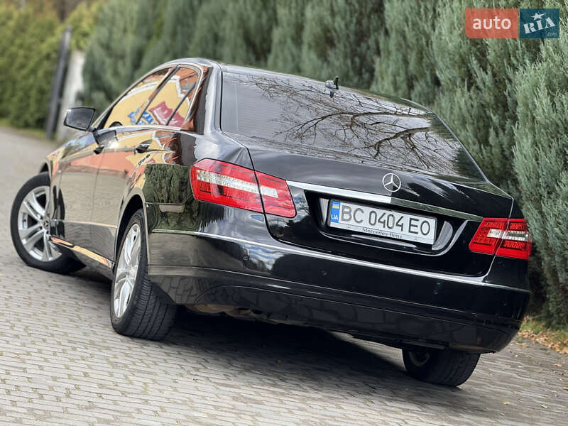 Седан Mercedes-Benz E-Class 2009 в Самборе фото 24 Седан Mercedes-Benz E-Class 2009 в Самборе