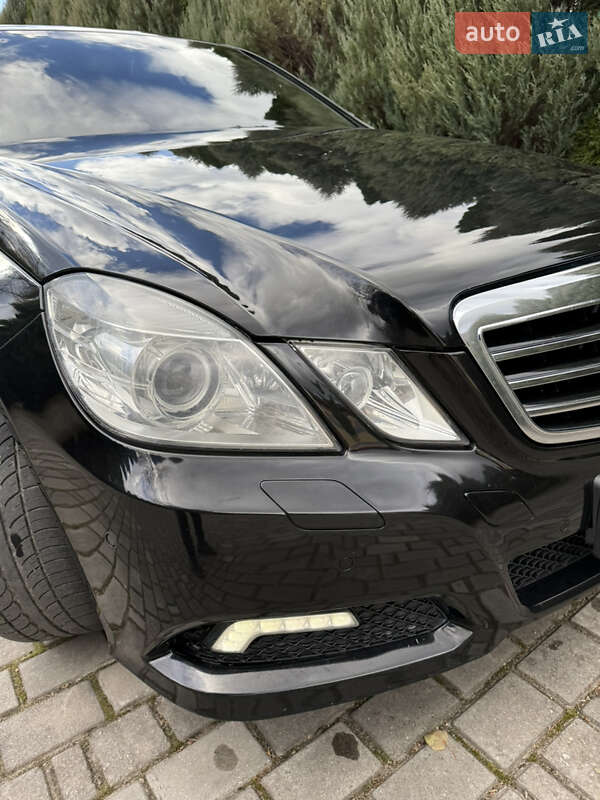 Седан Mercedes-Benz E-Class 2009 в Самборе фото 36 Седан Mercedes-Benz E-Class 2009 в Самборе