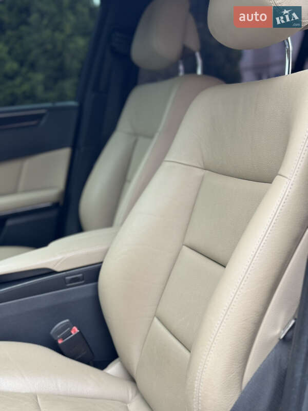 Седан Mercedes-Benz E-Class 2009 в Самборе фото 53 Седан Mercedes-Benz E-Class 2009 в Самборе