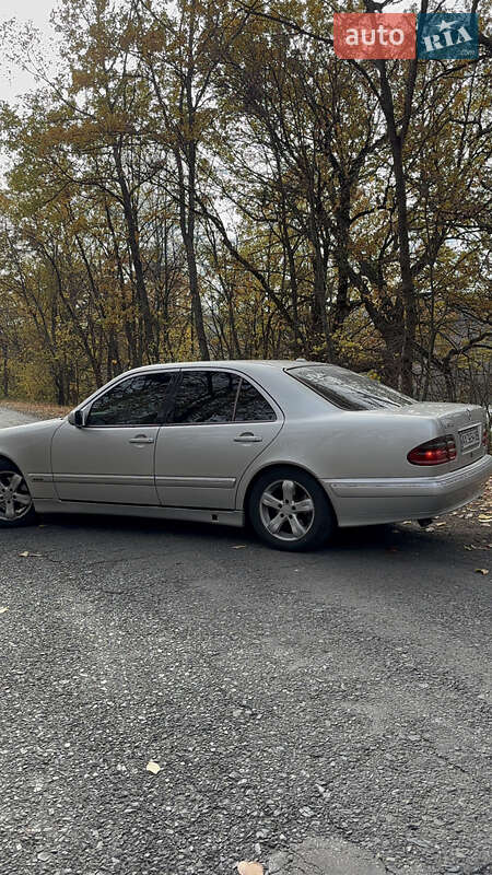 Седан Mercedes-Benz E-Class 2000 в Харькове фото 6 Седан Mercedes-Benz E-Class 2000 в Харькове