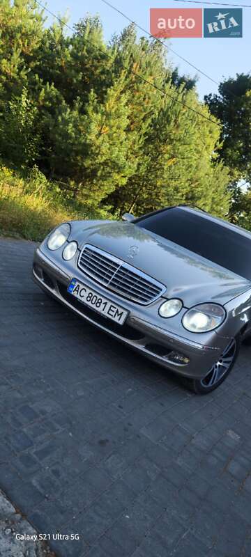 Универсал Mercedes-Benz E-Class 2004 в Владимире