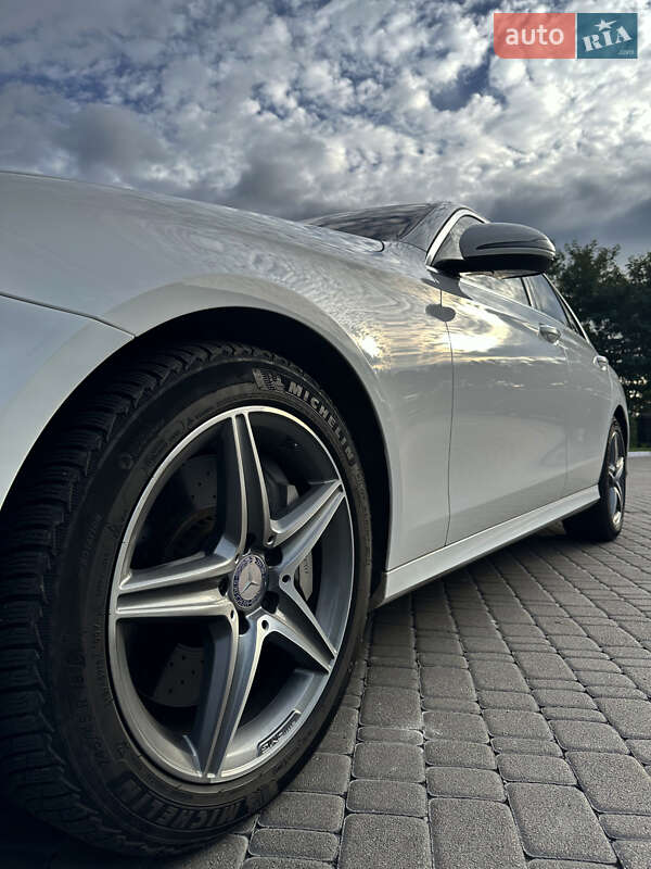 Седан Mercedes-Benz E-Class 2016 в Ровно фото 10 Седан Mercedes-Benz E-Class 2016 в Ровно