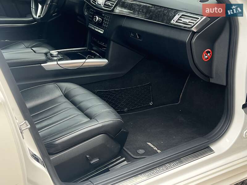 Универсал Mercedes-Benz E-Class 2014 в Киеве фото 18 Универсал Mercedes-Benz E-Class 2014 в Киеве