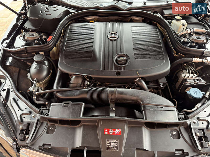 Седан Mercedes-Benz E-Class 2011 в Одессе фото 22 Седан Mercedes-Benz E-Class 2011 в Одессе