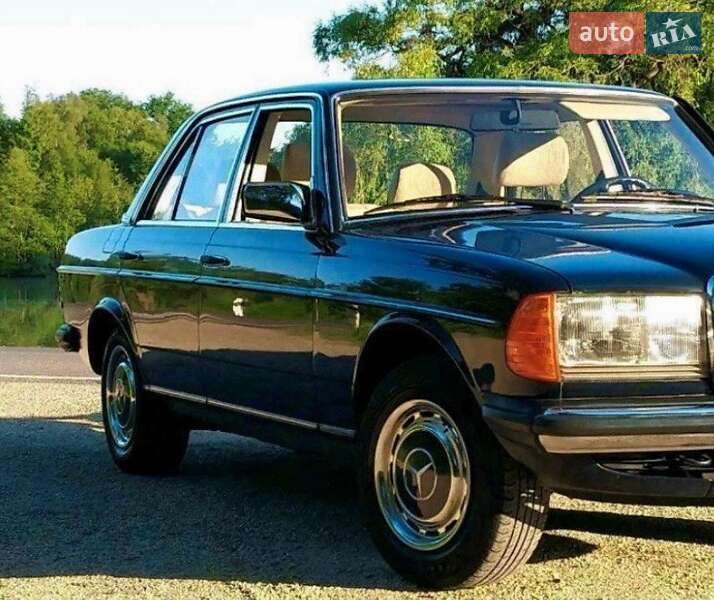 Седан Mercedes-Benz E-Class 1983 в Києві фото 4 Седан Mercedes-Benz E-Class 1983 в Києві