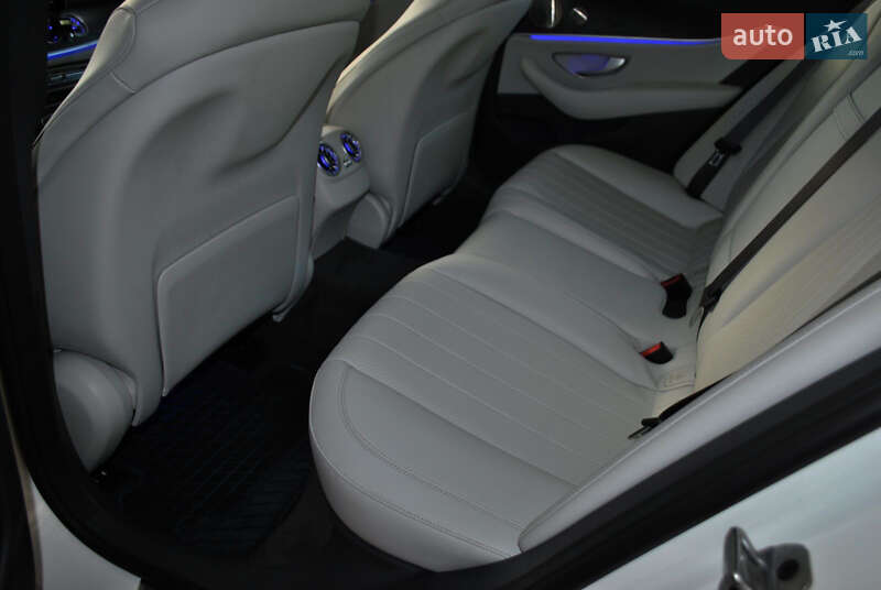 Седан Mercedes-Benz E-Class 2022 в Рівному фото 35 Седан Mercedes-Benz E-Class 2022 в Рівному