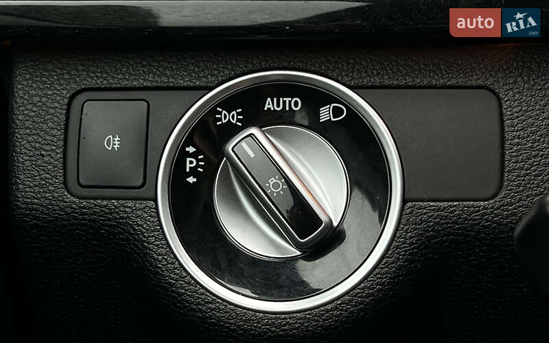 Універсал Mercedes-Benz E-Class 2011 в Львові