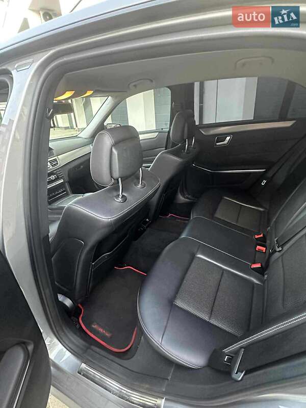 Седан Mercedes-Benz E-Class 2014 в Береговому