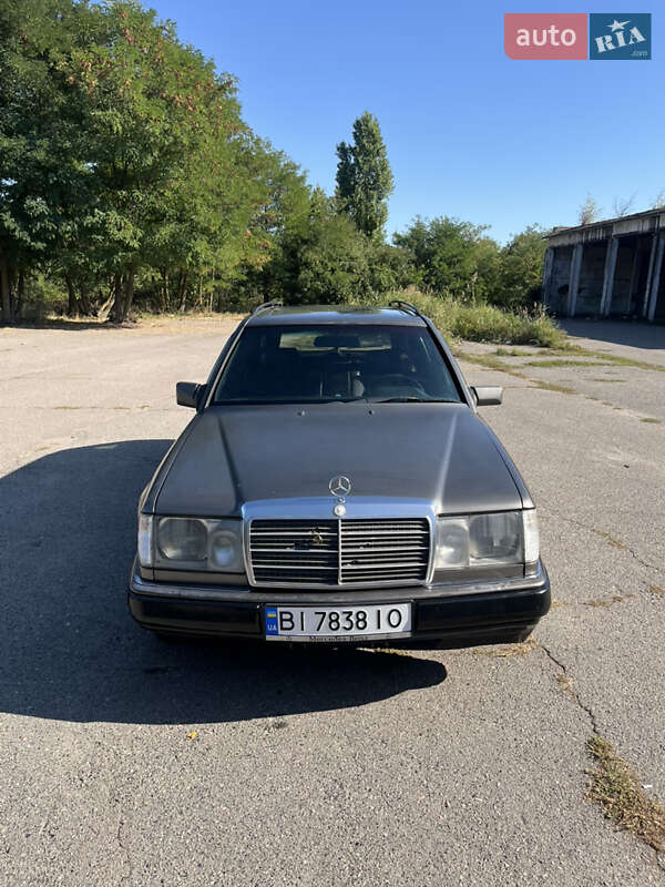 Універсал Mercedes-Benz E-Class 1991 в Лубнах фото 8 Універсал Mercedes-Benz E-Class 1991 в Лубнах