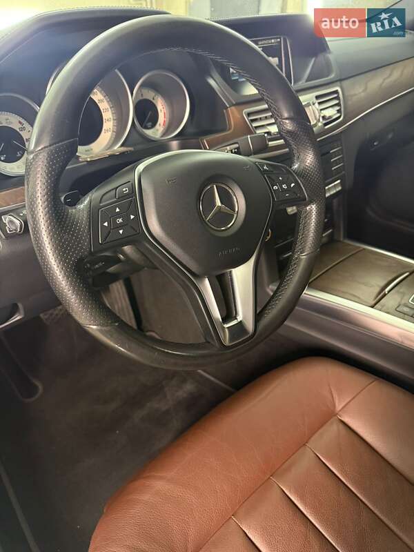 Седан Mercedes-Benz E-Class 2015 в Києві фото 5 Седан Mercedes-Benz E-Class 2015 в Києві