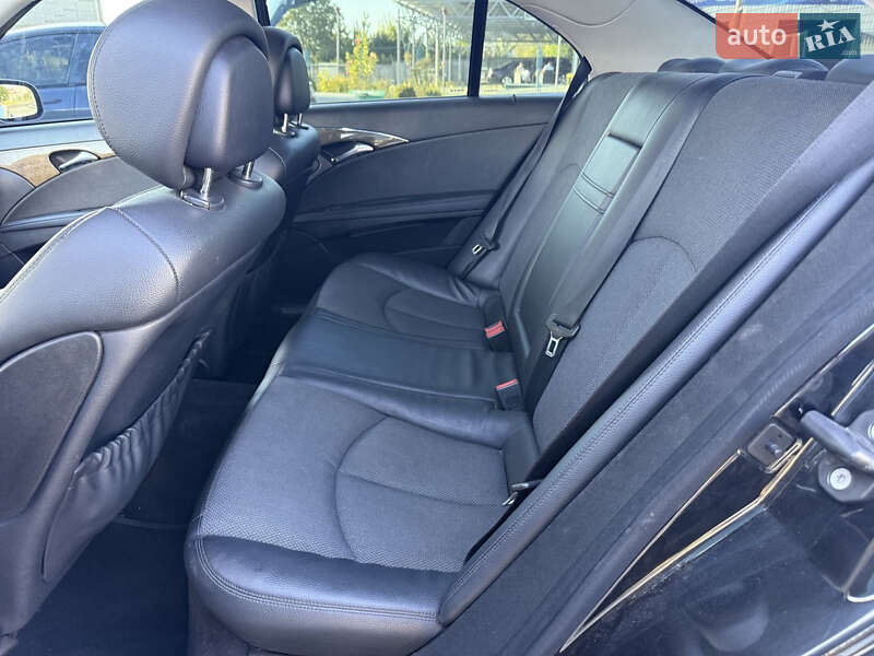 Седан Mercedes-Benz E-Class 2007 в Хмельницком фото 28 Седан Mercedes-Benz E-Class 2007 в Хмельницком