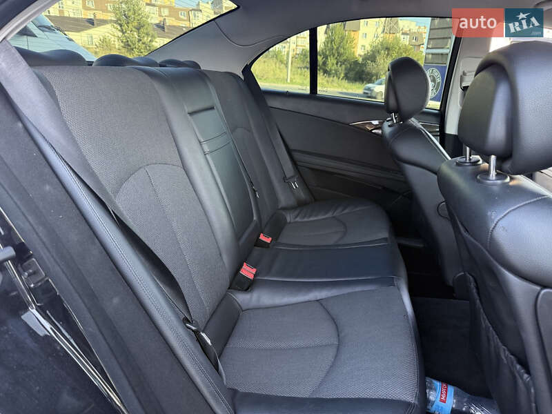 Седан Mercedes-Benz E-Class 2007 в Хмельницком фото 31 Седан Mercedes-Benz E-Class 2007 в Хмельницком