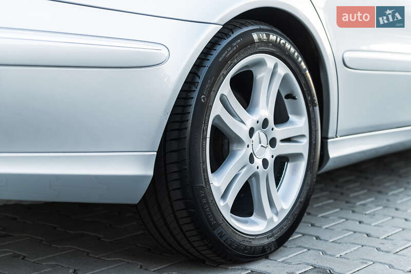 Седан Mercedes-Benz E-Class 2006 в Мукачевому фото 19 Седан Mercedes-Benz E-Class 2006 в Мукачевому