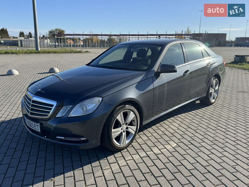 Mercedes-Benz E-Class 2012 Mercedes-Benz E-Class 2012
