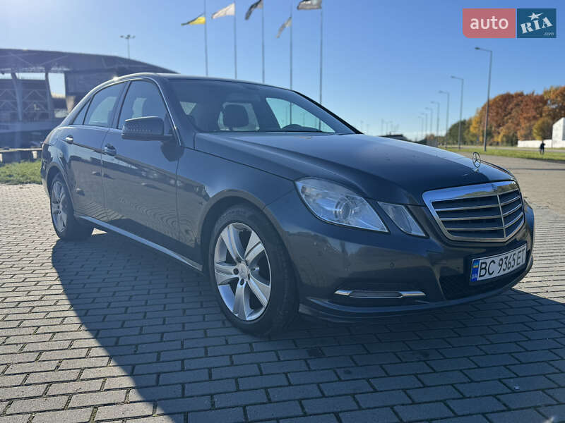 Седан Mercedes-Benz E-Class 2012 в Львові фото 19 Седан Mercedes-Benz E-Class 2012 в Львові