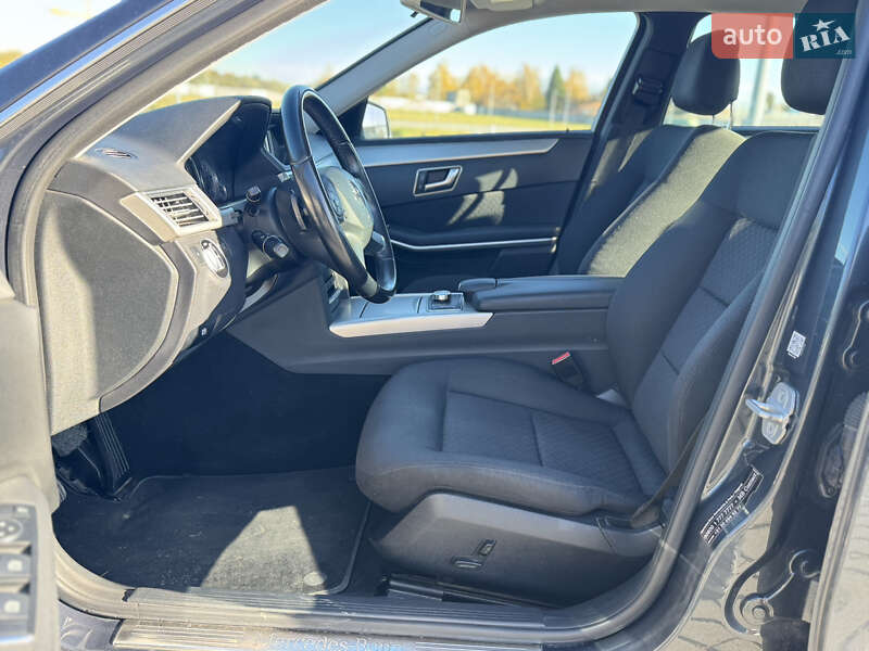 Седан Mercedes-Benz E-Class 2012 в Львові фото 25 Седан Mercedes-Benz E-Class 2012 в Львові