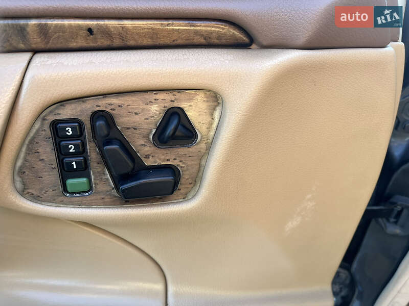 Седан Mercedes-Benz E-Class 2001 в Кам'янець-Подільському