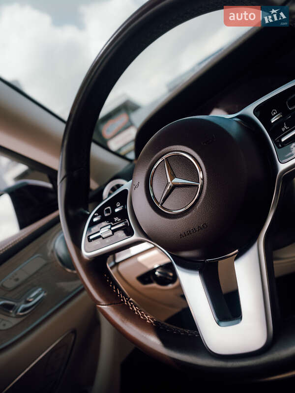 Купе Mercedes-Benz E-Class 2018 в Киеве фото 11 Купе Mercedes-Benz E-Class 2018 в Киеве