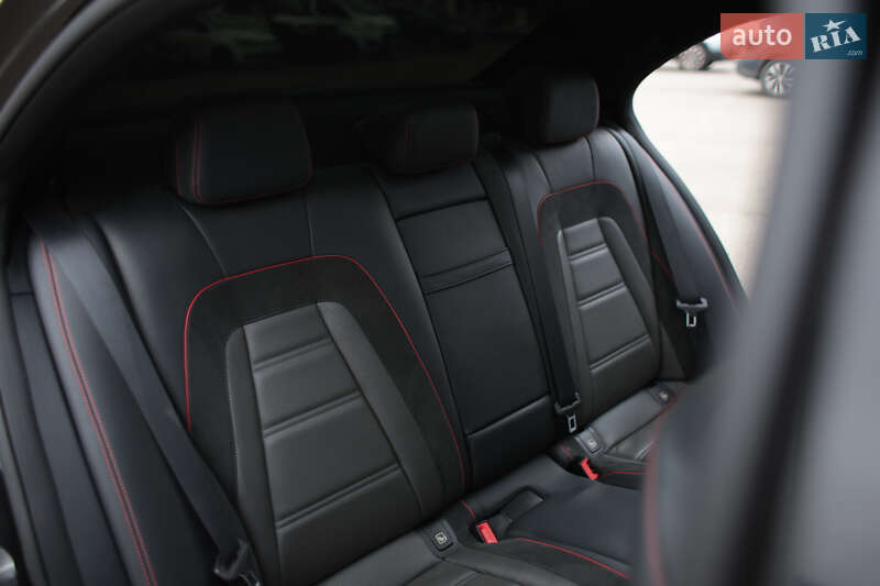 Седан Mercedes-Benz E-Class 2021 в Киеве фото 39 Седан Mercedes-Benz E-Class 2021 в Киеве