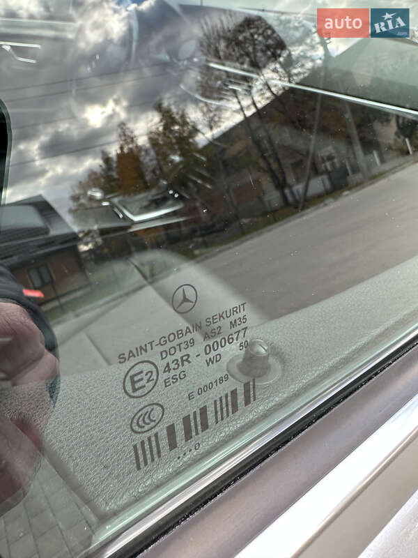 Седан Mercedes-Benz E-Class 2010 в Бершади фото 77 Седан Mercedes-Benz E-Class 2010 в Бершади