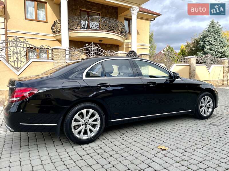 Седан Mercedes-Benz E-Class 2017 в Мукачевому фото 17 Седан Mercedes-Benz E-Class 2017 в Мукачевому