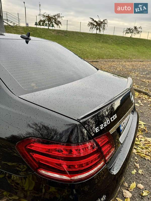 Седан Mercedes-Benz E-Class 2015 в Чернівцях фото 11 Седан Mercedes-Benz E-Class 2015 в Чернівцях