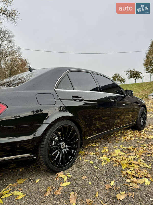Седан Mercedes-Benz E-Class 2015 в Чернівцях фото 32 Седан Mercedes-Benz E-Class 2015 в Чернівцях