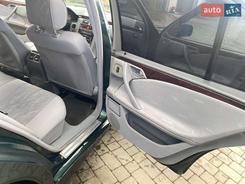 Седан Mercedes-Benz E-Class 1999 в Долині фото 17 Седан Mercedes-Benz E-Class 1999 в Долині