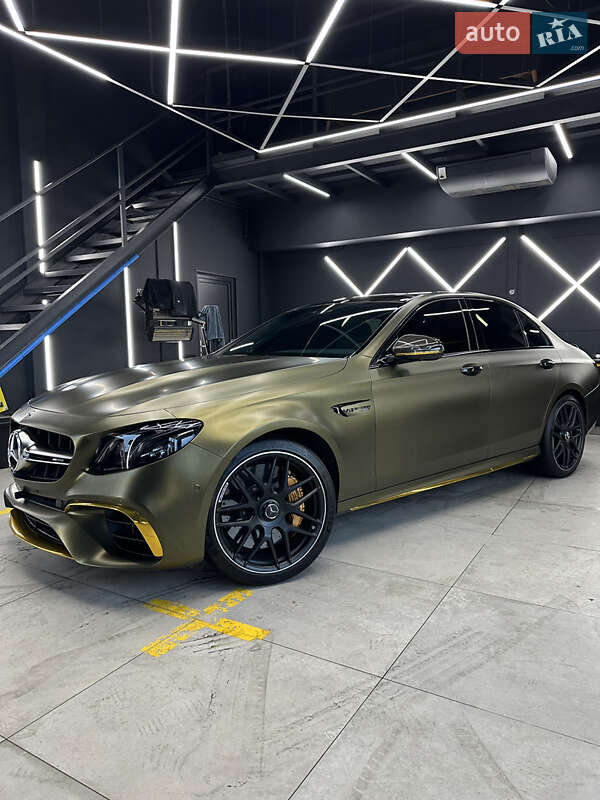 Седан Mercedes-Benz E-Class 2018 в Киеве фото 24 Седан Mercedes-Benz E-Class 2018 в Киеве