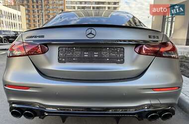 Седан Mercedes-Benz E-Class 2022 в Киеве