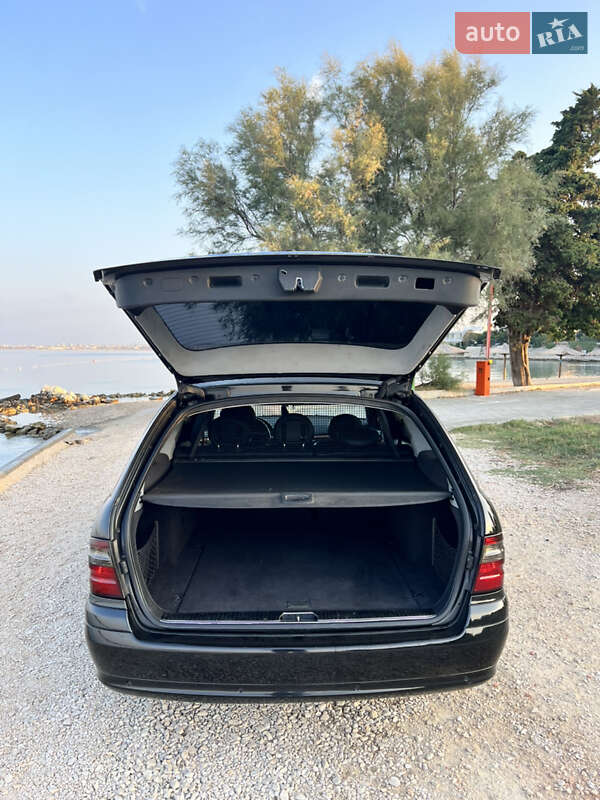 Універсал Mercedes-Benz E-Class 2004 в Ужгороді фото 21 Універсал Mercedes-Benz E-Class 2004 в Ужгороді
