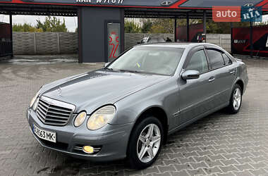 Седан Mercedes-Benz E-Class 2005 в  Седан Mercedes-Benz E-Class 2005 в