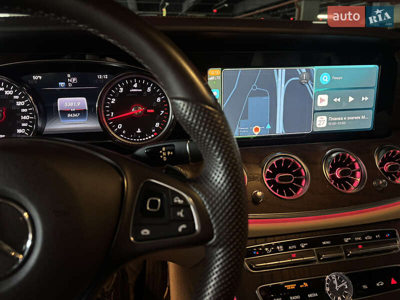 Седан Mercedes-Benz E-Class 2016 в Киеве