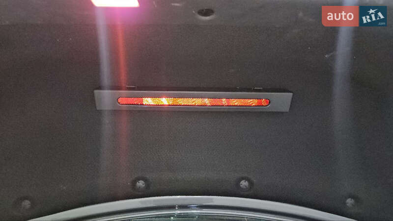 Седан Mercedes-Benz E-Class 2017 в Львові