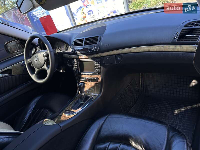 Седан Mercedes-Benz E-Class 2007 в Чернівцях фото 12 Седан Mercedes-Benz E-Class 2007 в Чернівцях