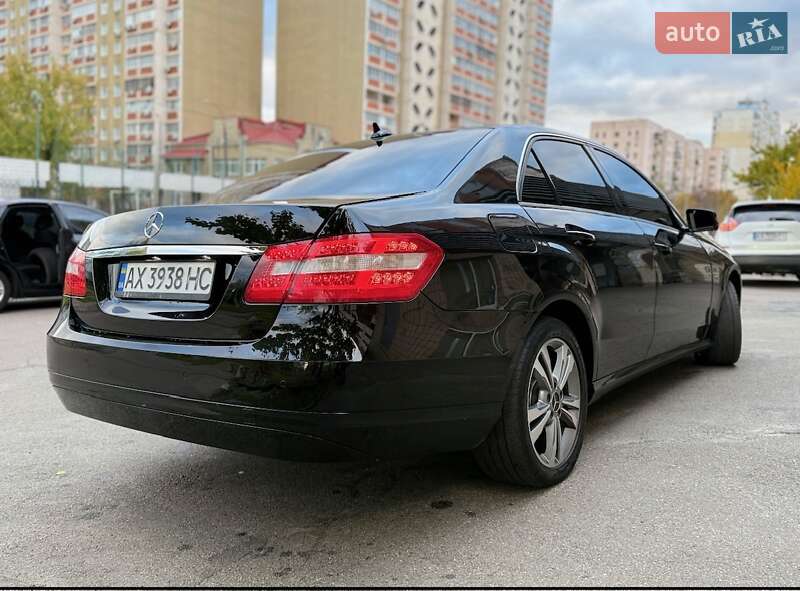 Седан Mercedes-Benz E-Class 2012 в Харькове фото 5 Седан Mercedes-Benz E-Class 2012 в Харькове
