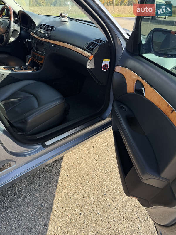 Седан Mercedes-Benz E-Class 2007 в Виннице